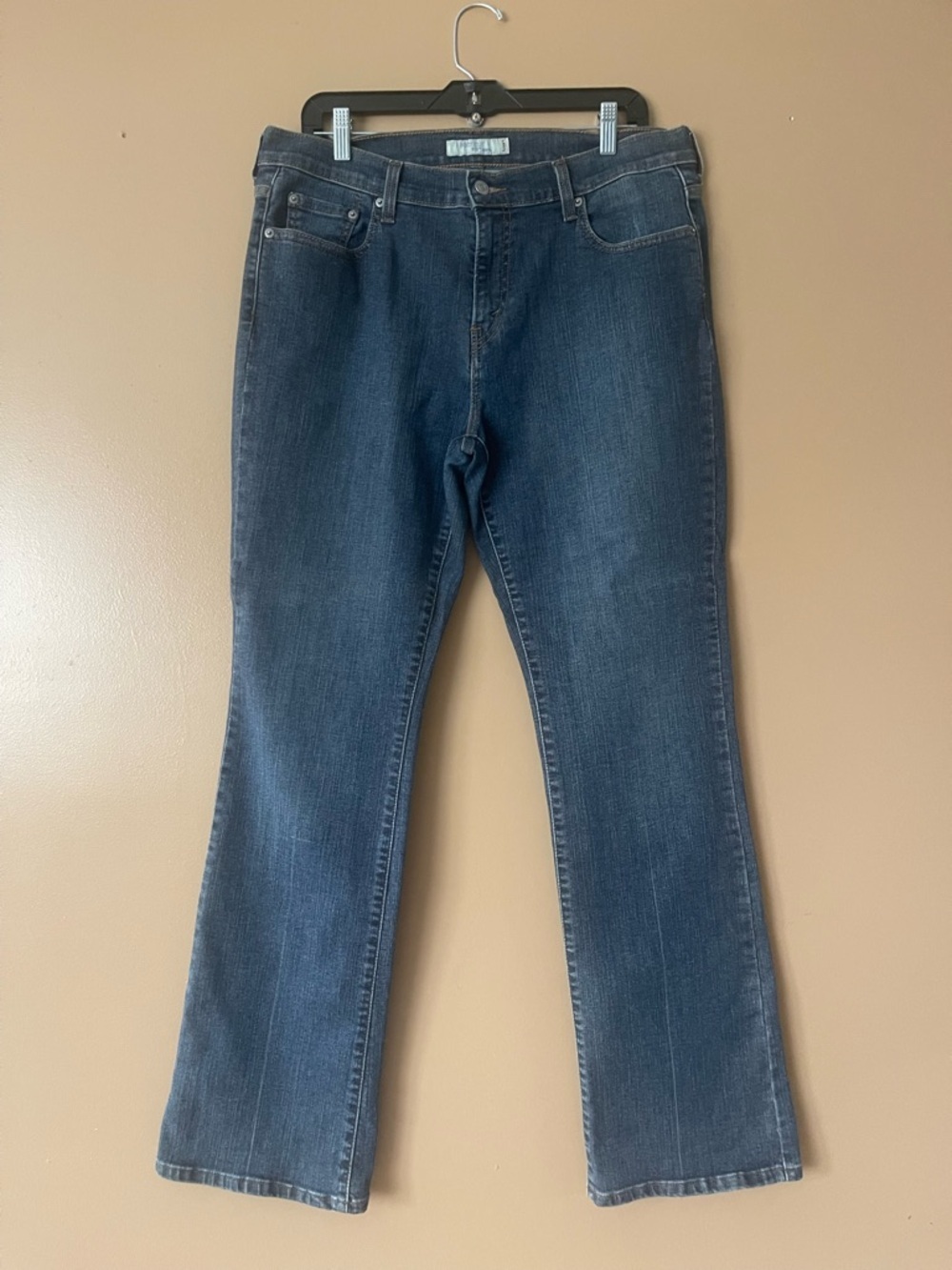 Levi's Women's Medium Dark Blue Bootcut Jeans size 14 long